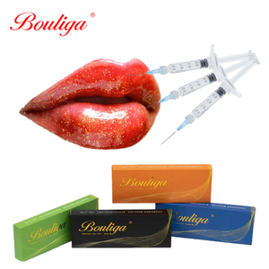 Hyaluronzuurgelinjectie voor lip- en borstvergroting